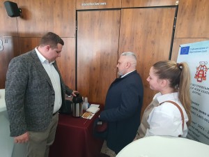 153ad50505aecdc186efcc848ccbab3f.jpg