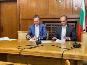 Общината и Училищна Телерик Академия с мащабна кампания за безплатни обучения на бургаските ученици