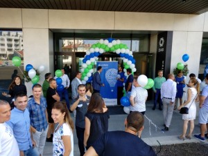 8de7dcfe1b22e2b91a61c10a70995e4e.jpg