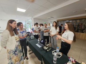 9ebc63fe37ce381147d385fdde53c775 - Copy.jpg